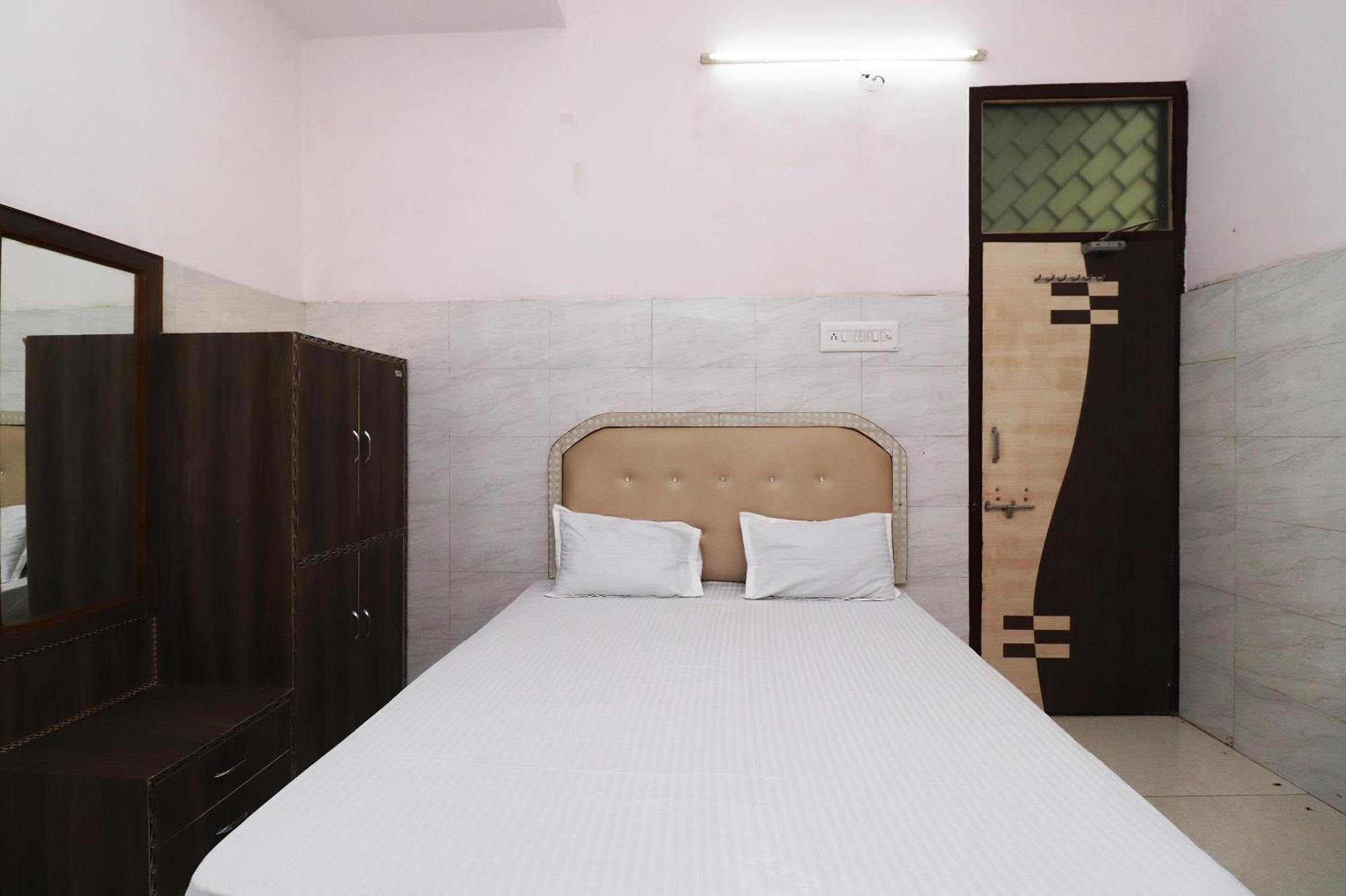 Hotel Kshama 贾巴尔普尔 外观 照片